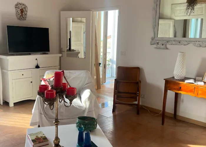 公寓 Tra Vicoli E Palazzi 特罗佩阿