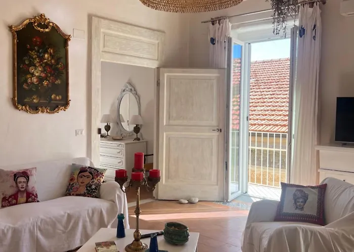 公寓 Tra Vicoli E Palazzi 特罗佩阿