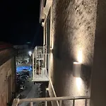 Tra Vicoli E Palazzi * Tropea