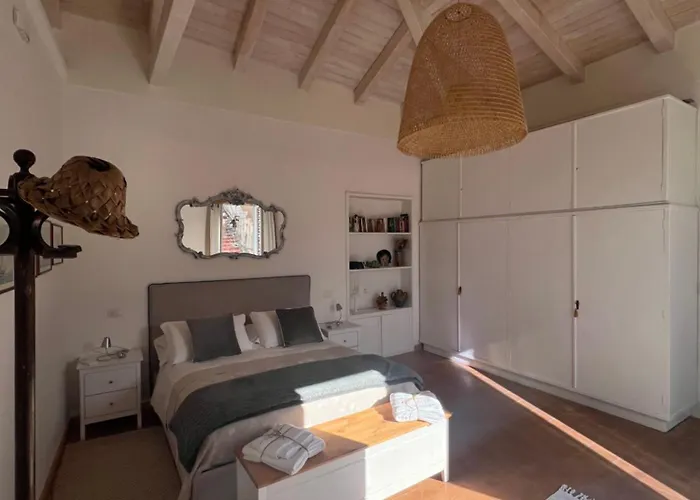 Tra Vicoli E Palazzi アパート